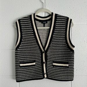 Me + Em Sweater Vest, Size S